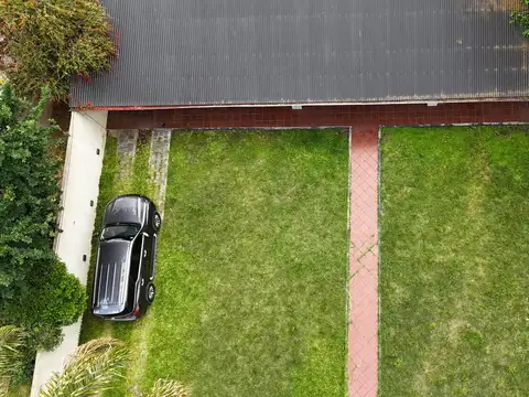 Quinta en Venta en Villa Gobernador Udaondo, USD 235.000