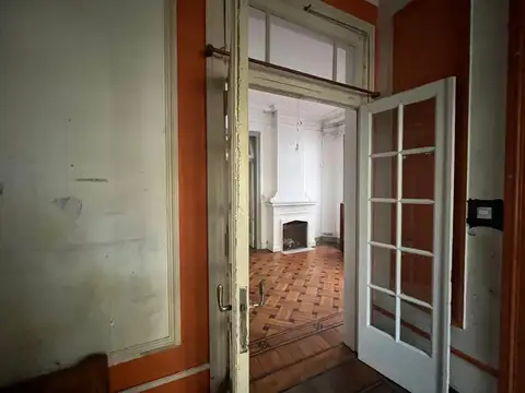 Oficina en Alquiler 57 años
