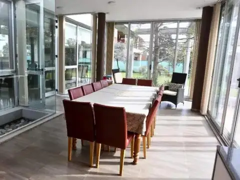 VENTA CASA PREMIUM - VISTA GOLF - 5 HABITACIONES