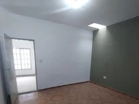 Depto Tipo Casa en Alquiler de 1 dormitorio
