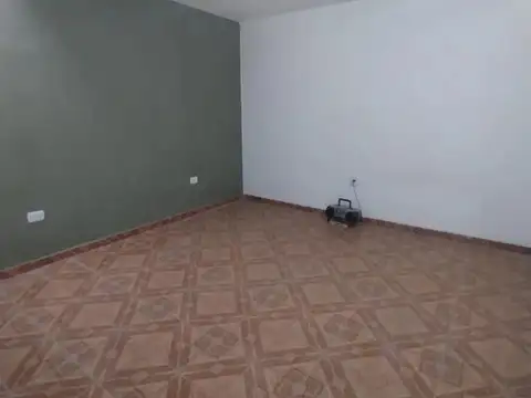 Depto Tipo Casa en Alquiler de 2 ambientes