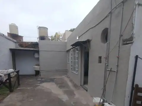 Depto Tipo Casa en Alquiler de 2 ambientes