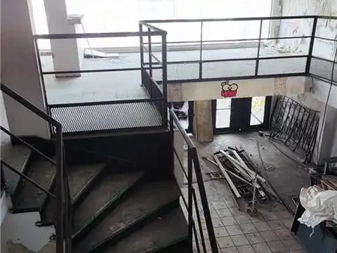 Local en Alquiler en Lomas de Zamora, $ 6.000.000