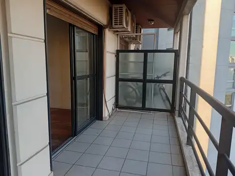 Crámer 1700, Piso 9