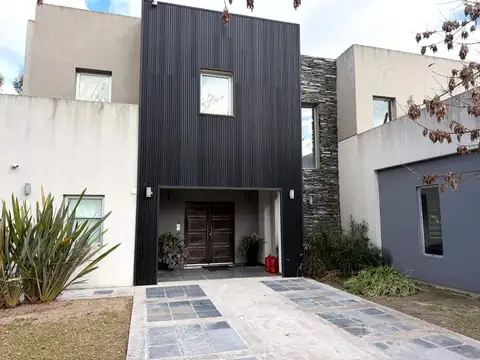 Casa en Venta en La Reserva Cardales, Countries y Barrios Cerrados en Campana