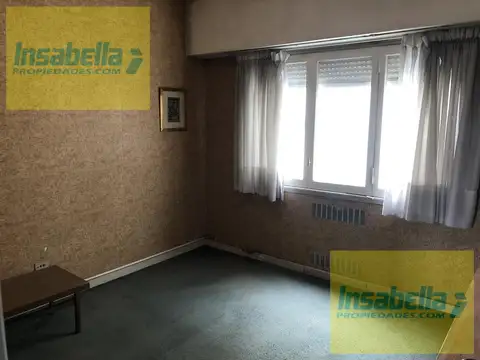 Oficina en Venta 60 años