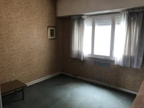 Oficina en Venta 60 años