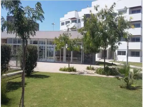 Departamento en Venta con 2 cocheras