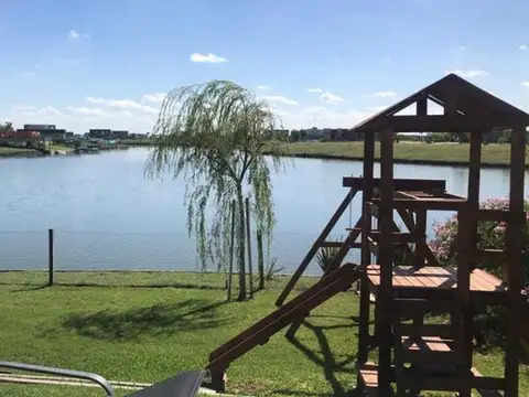 Excelente lote en venta de 923 m2 en San Sebastian, Escobar