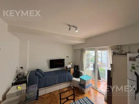 Departamento en Venta en Chacarita, USD 68.000