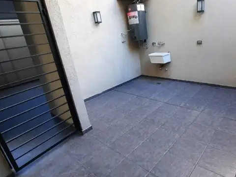 José Pascual Tamborini 4800, Piso 1