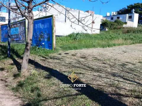 Lote en Lomas del Chateau