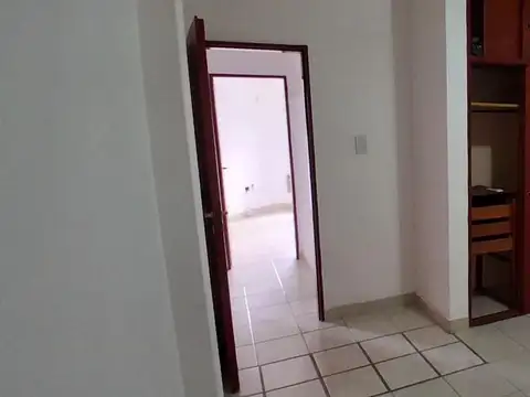 EN VENTA! DEPARTAMENTO 2 HABITACIONES CENTRICO