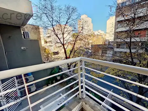 Venta departamento monoambiente con balcón en Villa Urquiza