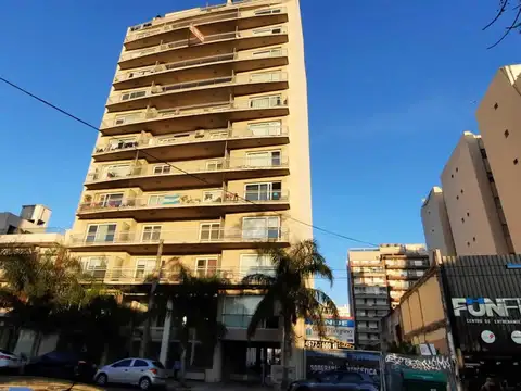 EXCELENTE DEPARTAMENTO UN AMBIENTE -GIMNASIO