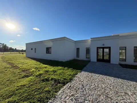 Casa en Venta en Comarcas de Luján, USD 295.000