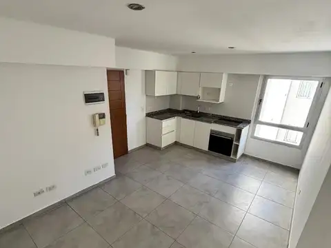 Departamento en Alquiler en Moron Sur, Moron