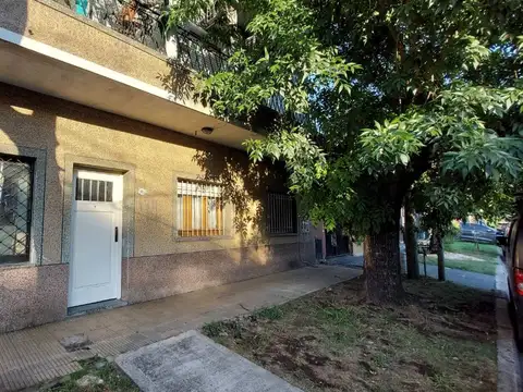 ALQUILER PH VILLA ADELINA 3 AMBIENTES