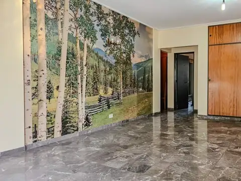 Casa 6 ambientes con 3 baños