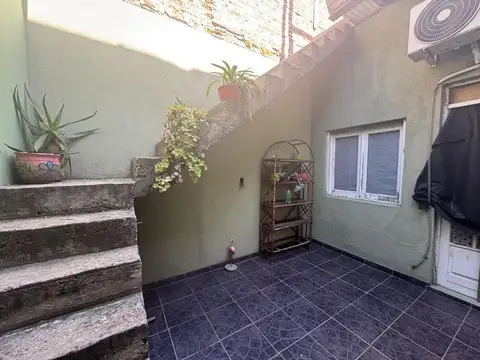 CASA EN VENTA TRES DORMTORIOS SALÓN/COCHERA