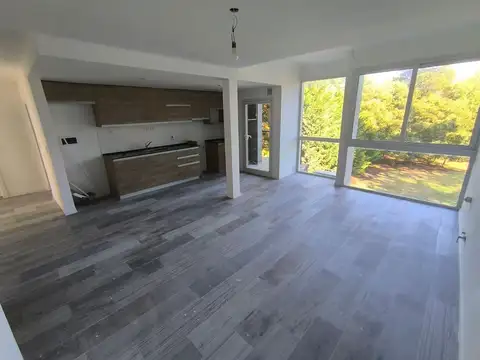 Departamento 4 ambientes con 2 baños