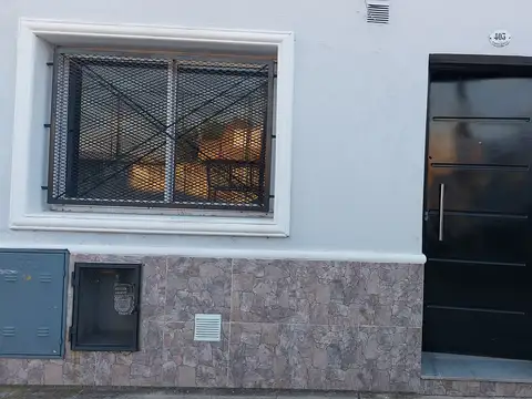 Presidente Domingo Faustino Sarmiento 400, Piso Pb