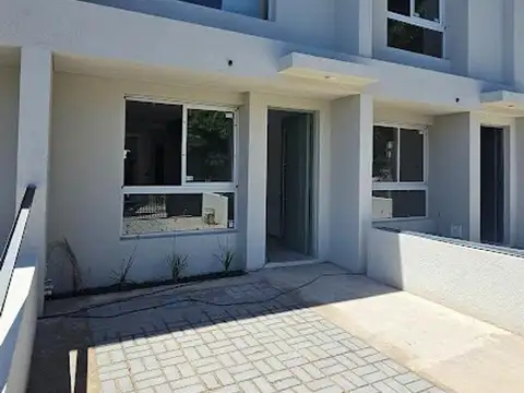 Depto Tipo Casa en Venta de 3 ambientes