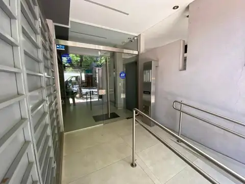 Carlos Calvo 3700, Piso 8