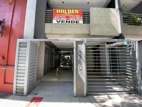 2 Ambientes con Balcón al Frente