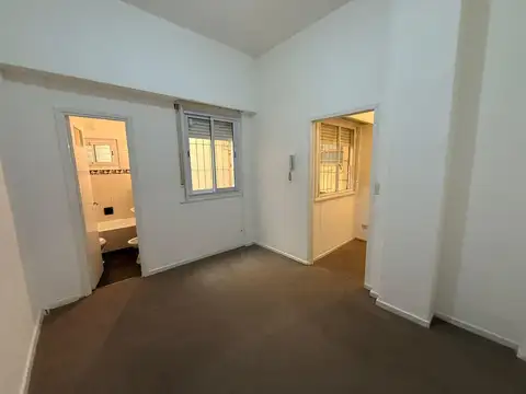 Alquiler Departamento 1 ambiente y medio – Recoleta – Planta Baja – Apto Profesional