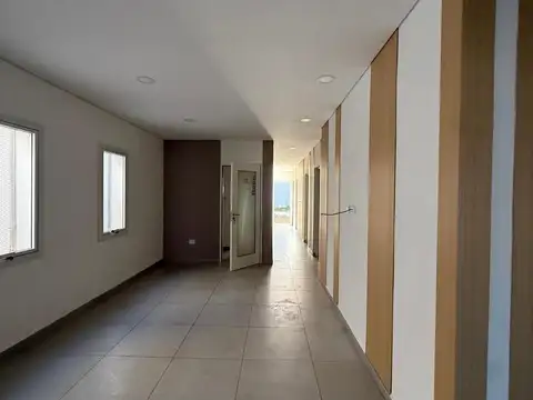 Oficina en Alquiler en Junin, $ 2.200.000