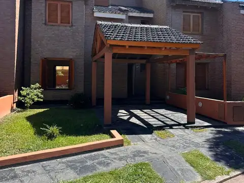 Casa en Venta Housin Portales del Sur