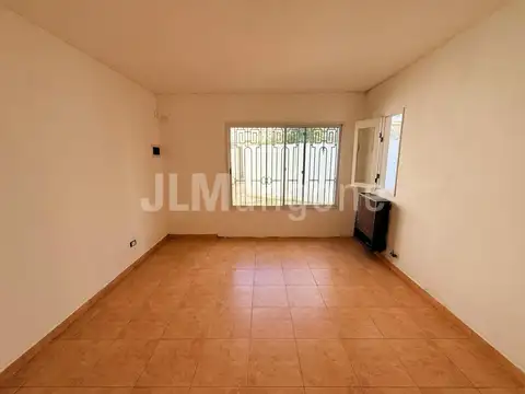 Depto Tipo Casa en Alquiler al Oeste