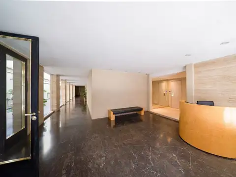 Billinghurst 2500, Piso 1