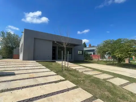 Casa en Venta en San Sebastián Area2