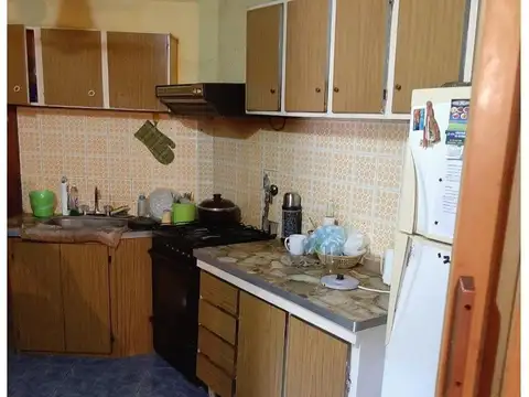 Casa 3 ambientes con 1 baño