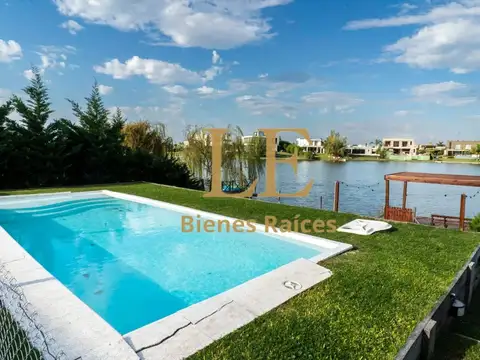 Casa en Venta al Noreste