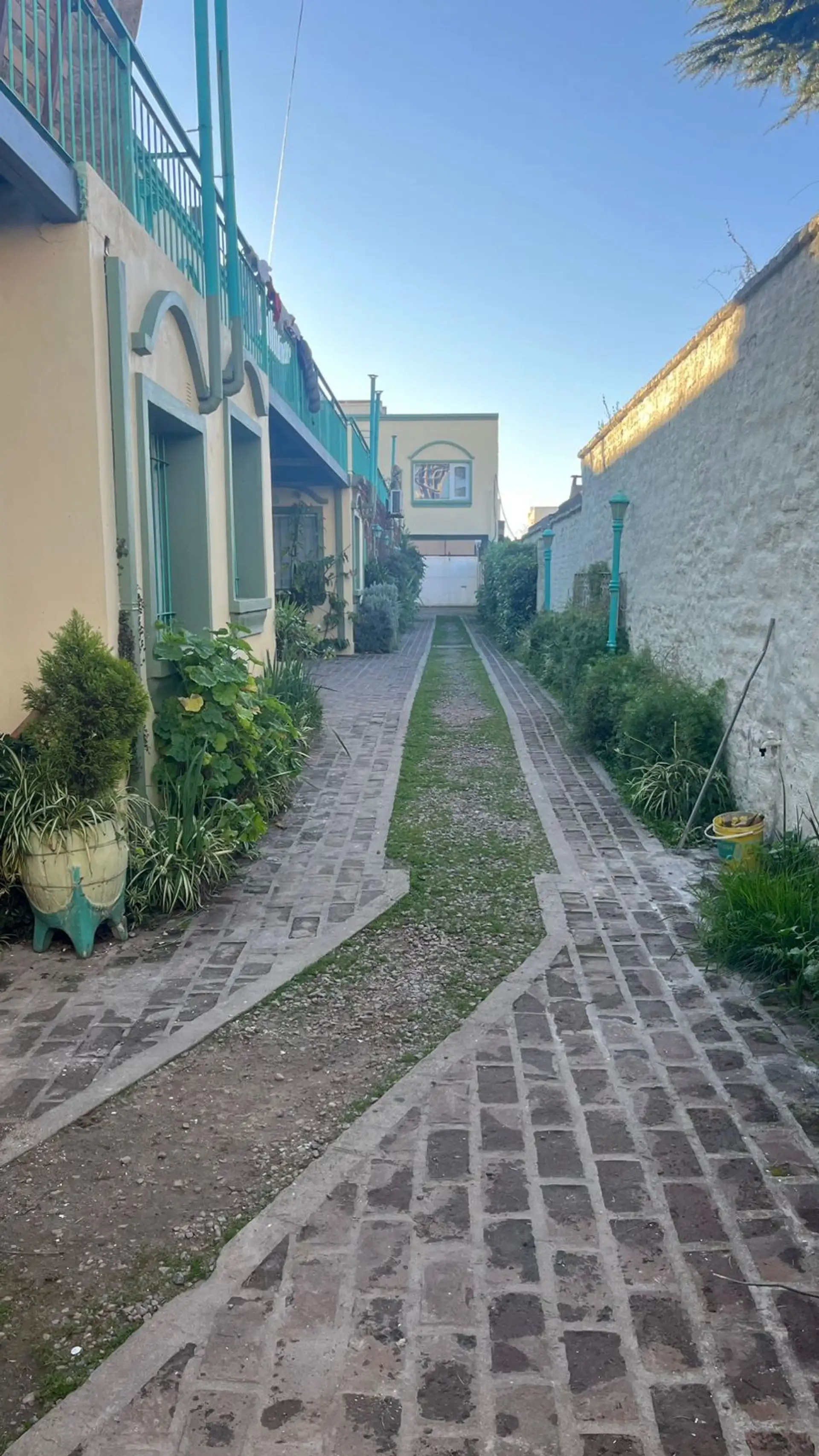 Alquiler monoambiente 32m² con balcón en Garibaldi 838