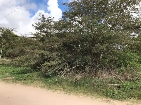 Terreno en esquina 966m2 - Inversion - Oportunidad