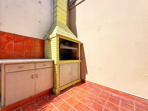 Depto Tipo Casa en Venta de 3 ambientes