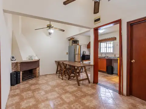 VENTA CASA 1 O 2DOR PATIO CON PARRILLERO PRADO