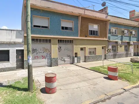 Depto Tipo Casa en Venta en Tapiales, USD 79.000