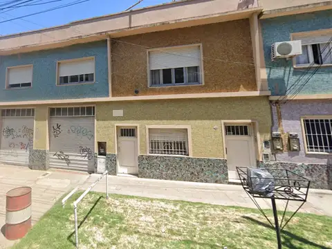 VENTA PH 4 AMB TAPIALES C/TERRAZA PROPIA DE 72 M2