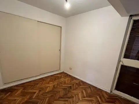 Alquiler. Dpto 4 Amb. Cochera. Fitz Roy y Santa Fe.