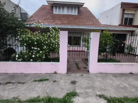 Casa en alquiler Sourigues, 2 amb. garaje contrato 36 meses