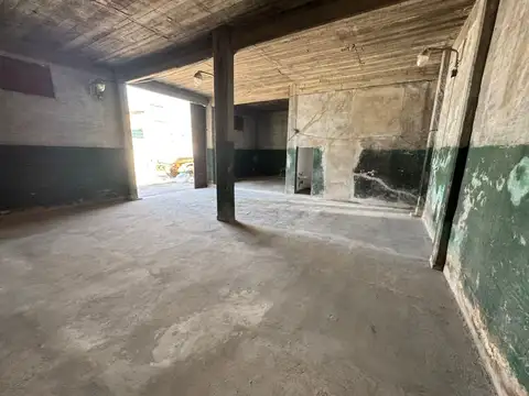 Local en Alquiler en Moreno, $ 1.300.000