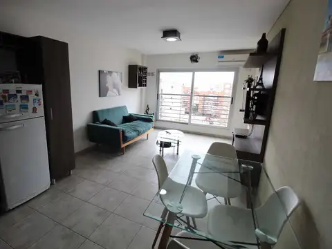 OPORTUNIDAD 2 AMBIENTES AMOBLADO AL FRENTE