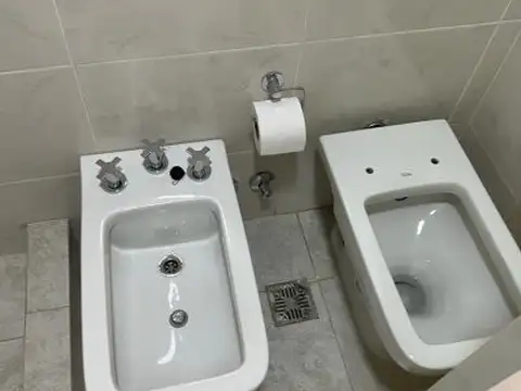 Depto Tipo Casa en Alquiler de 3 ambientes