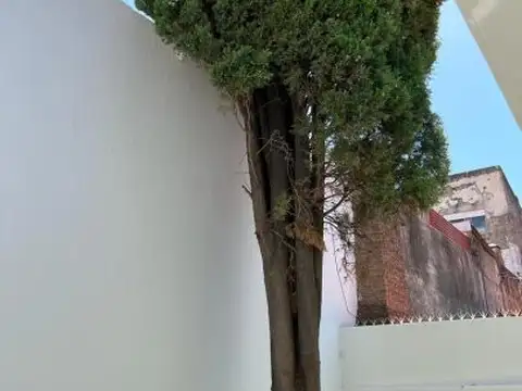 Depto Tipo Casa en Alquiler en Barracas, $ 1.400.000