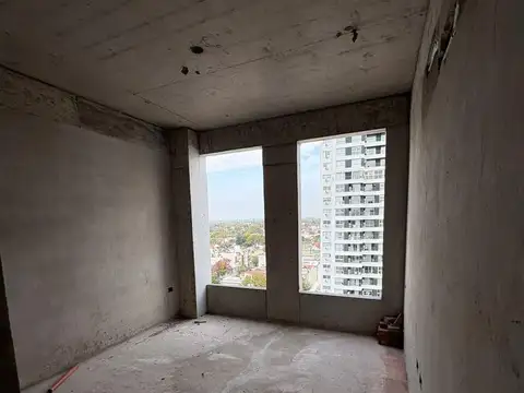 3 AMBIENTES CON TERRAZA AL POZO 11°B